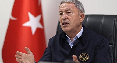 Bakan Akar: 60 bin Suriyeli ülkesine döndü