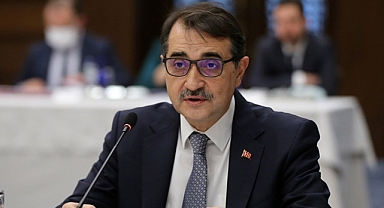Bakan Dönmez duyurdu: Türkiye için tarihi gün! Saatler kaldı