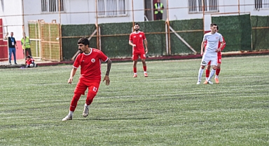 Karaman FK, Ayvalıkgücü deplasmanında son dakikalarda güldü