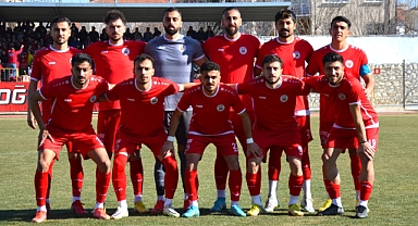 Karaman FK-Gümüşhanespor maçının hakemleri belli oldu