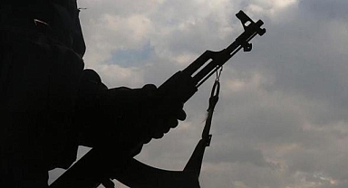 PKK'lı terörist güvenlik güçlerine teslim oldu!