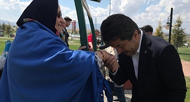 Sağlam ve Coştu, piknik alanlarında seçmenlerle buluştu