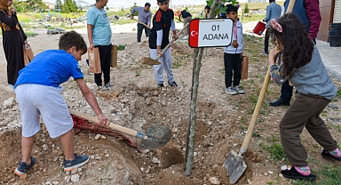 KMÜ’de 11 il anısına fidan dikildi