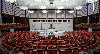 TBMM yeni döneme hazır! Başkan kim olacak?