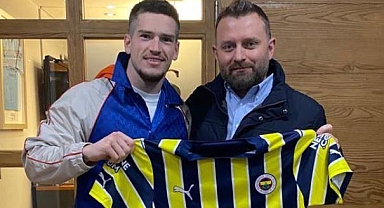 Fenerbahçe yeni sezonun ilk transferini duyurdu!
