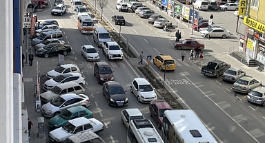 Karaman'da trafiğe kayıtlı araç sayısı 100 bini geçti