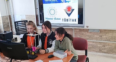 Karaman'ı temsil eden öğrenciler bölge 3’üncüsü oldular