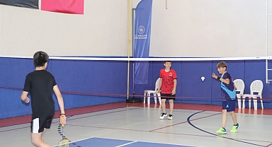 Karaman Badminton Takımları Çeyrek Finalde
