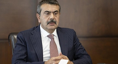 Bakan açıkladı! Liselerde sınıf tekrarı ve devamsızlık konusu çözülecek