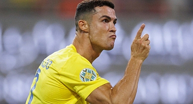 Cristiano Ronaldo yine rekor kırdı! Bu kez Instagram ile başardı