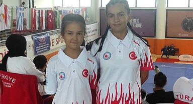 Karaman'ın gençleri gururlandırmaya devam ediyor! Meryem Naz Soyyiğit ve Asya Küçük madalyalarla dönüyor