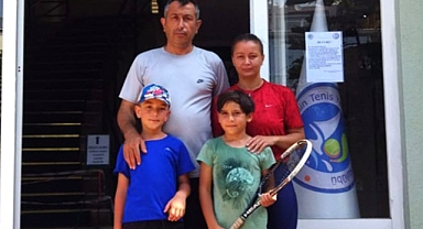Yusuf Koçak ile Taylan Çelik, Karaman'a madalyalarla döndü