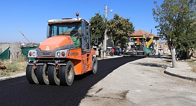 Asfalt çalışmaları Siyahser Mahallesi’nde