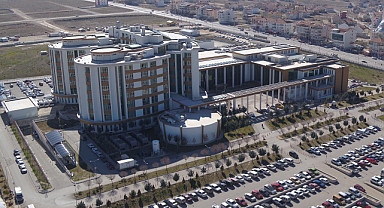 Karaman Eğitim ve Araştırma Hastanesi'ne yeni endoskopi cihazı alındı
