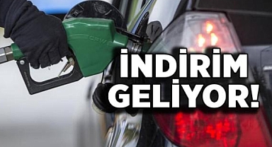 Benzin fiyatlarına indirim bekleniyor
