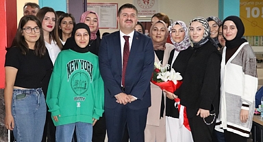 Vali Sarıibrahim, Karaman'ın öğrencileriyle bir araya geldi