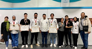KMÜ öğrencileri, Türkiye'nin en büyük gastronomi yarışmasında 18 madalya kazandı