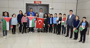 Lale Ortaokulu Öğrencileri, Ramazan Ayında Gönülleri Fethetti