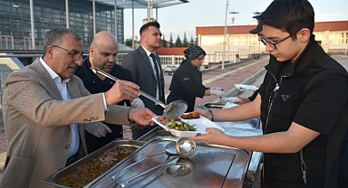 KMÜ Öğrencileri İftarda Buluştu