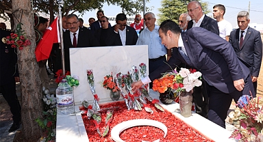 15 TEMMUZ’DA ŞEHİTLER TÖRENLE ANILDI