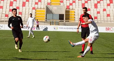Karaman FK gümbür gümbür!