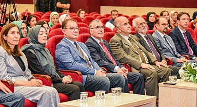 KMÜ’DE YEŞİL KİMYA KONFERANS İLE ÇEVRECİ YAKLAŞIMLAR KONUŞULDU