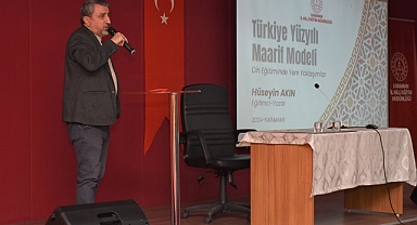 Eğitimci-Yazar Hüseyin Akın Karaman’da Öğretmenlerle Buluştu