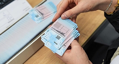 Eski Tip Sürücü Belgelerinin Yenilenme Süresi Uzatıldı!