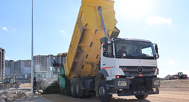 Urgan Mahallesi’ne sıcak asfalt çalışması yapıldı