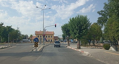 Tren Garı önündeki kavşak düzenleniyor