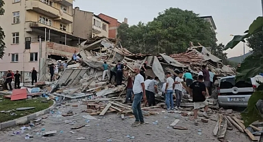 Balıkesir merkezli Marmara'da deprem!