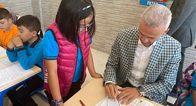 Vali Çiçekli’den Yeni Eğitim Yılında TOKİ İlkokuluna Ziyaret