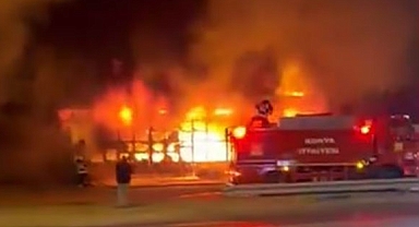 Ereğli Sanayi Sitesinde Yangın: 9 İş Yeri Küle Döndü