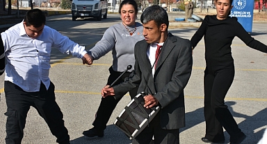 Engelleri Sevgiyle Aşan Öğrencilere Tam Not!