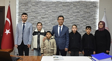 Karaman'ın genç gazetecileri, okul gazetesini çıkardılar