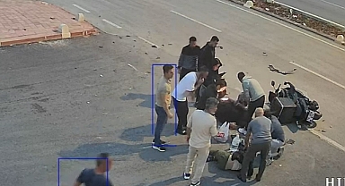 Karaman'da motosiklet yayayı savurdu