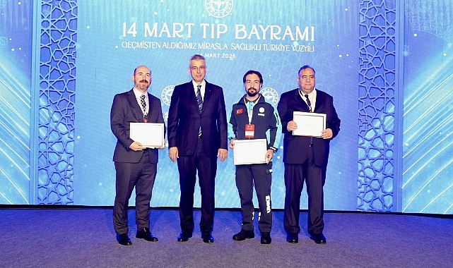 Karaman'da örnek gösterilen sağlıkçılar sahnede