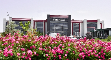 KMÜ Merkez Kütüphanesi’nde akıllı kütüphane dönemi başladı