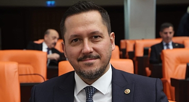 Vekil Eser: 18 Mart inancın hiçbir ölçüye sığmadığı bir eşiktir